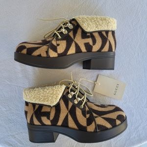 Gucci wool and fur monogram boots